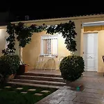 Chalet Vacacional Con Piscina Privada Y Barbacoa