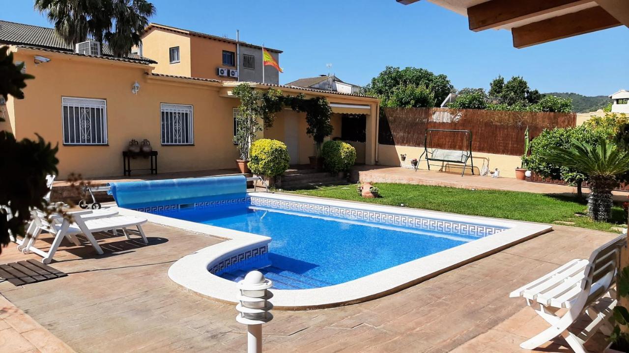 Vacacional Con Piscina Privada Y Barbacoa Tarragona