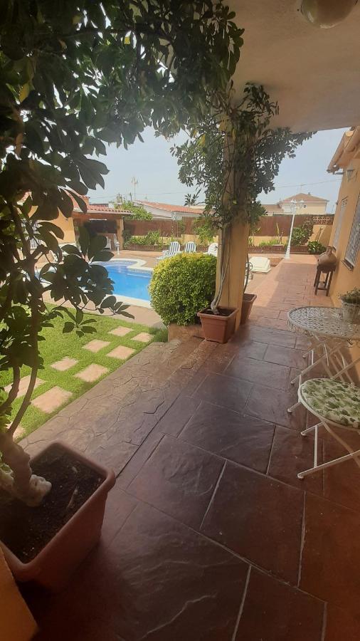 Vacacional Con Piscina Privada Y Barbacoa